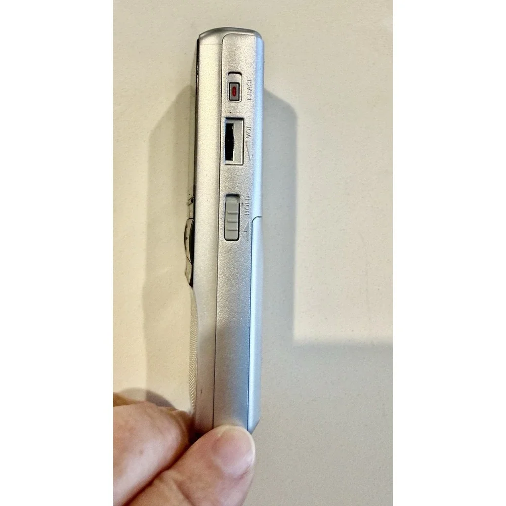 Sony Digital IC Recorder ICD-B600
